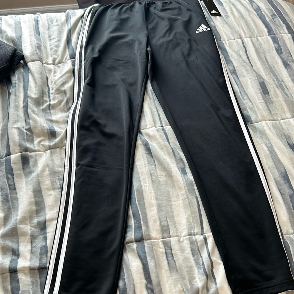 Adidas joggers